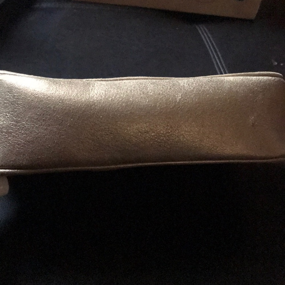 Purse - Picture 3 of 3
